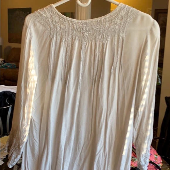 IT IS A BOHO STYLE - Picture 3 of 4